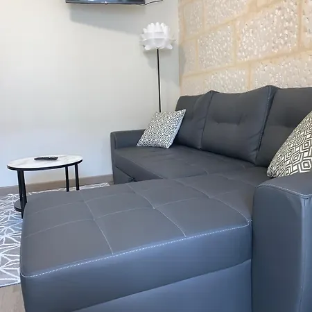 Le Cocon Niortais T2 Au Centre-ville - Rdc Ньор